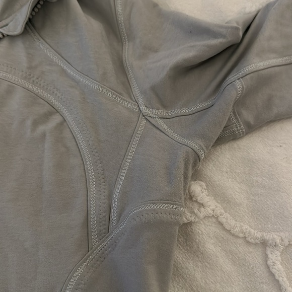 Lulu zip up - Picture 4 of 4